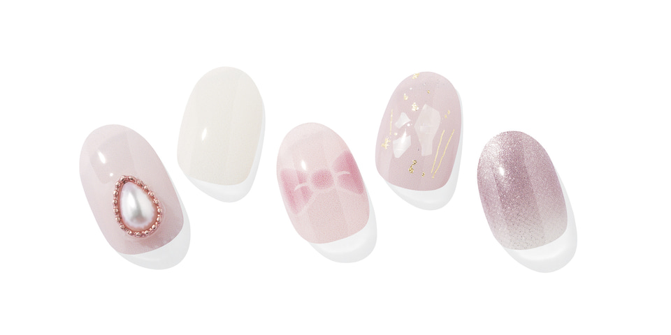 ディズニーストア ドレスアップネイル ベル アトマイザー ディズニー