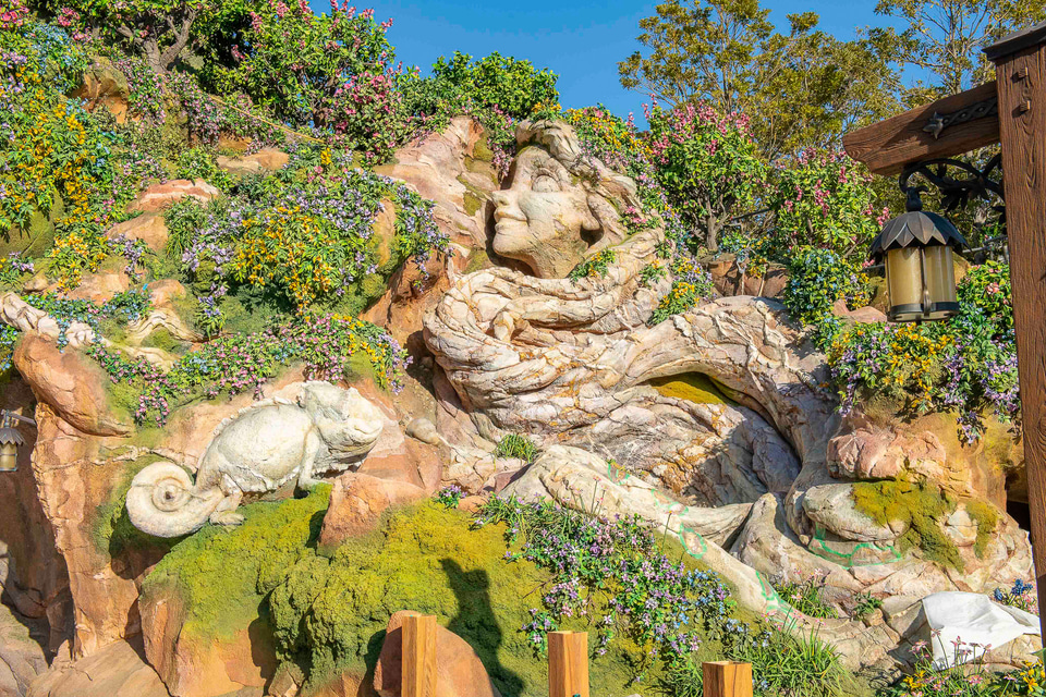 ディズニーシー新エリア・ファンタジースプリングスの壮大な景観を