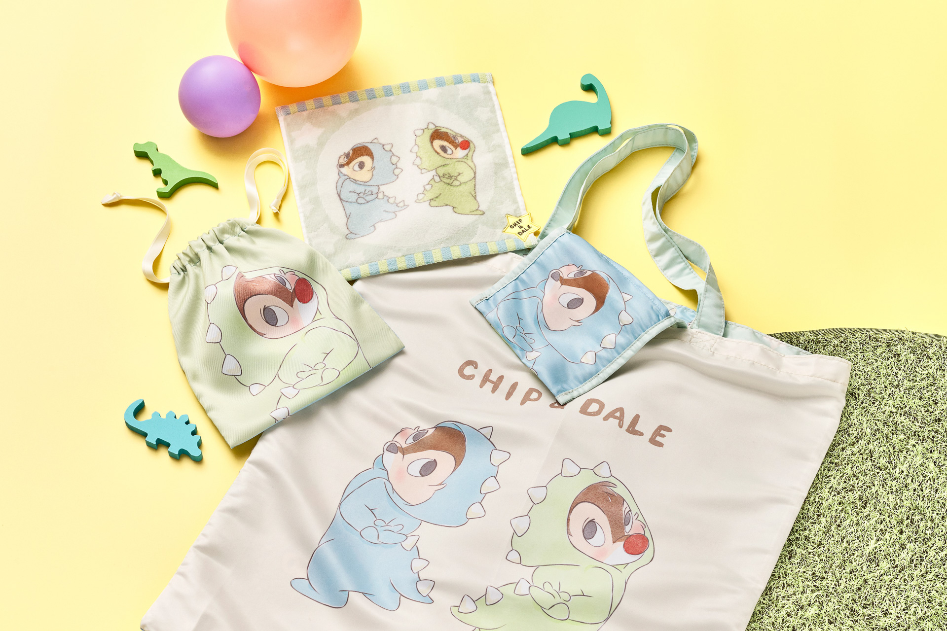 水彩画タッチ＆パステルカラーのアイテムは春にぴったり