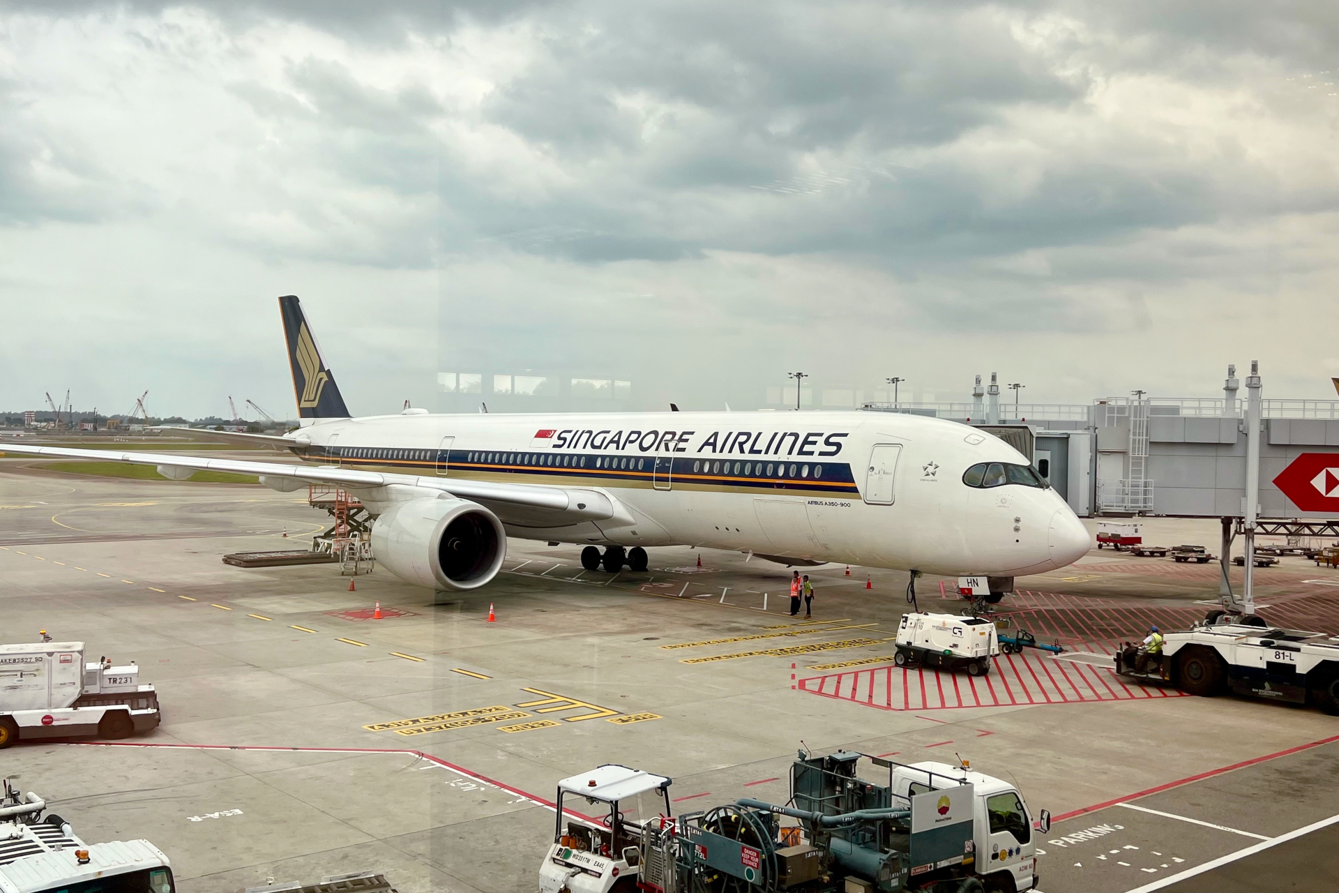 シンガポール航空は世界各国に多くの路線を持つことから、日本～シンガポール間だけでなく、ヨーロッパや米国への経由便としてお得に利用できるのもポイント