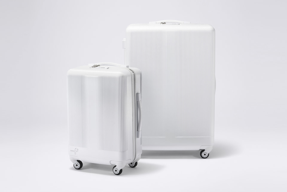 エース、スーツケース「プロテカ」20周年記念モデル。北海道「点と線