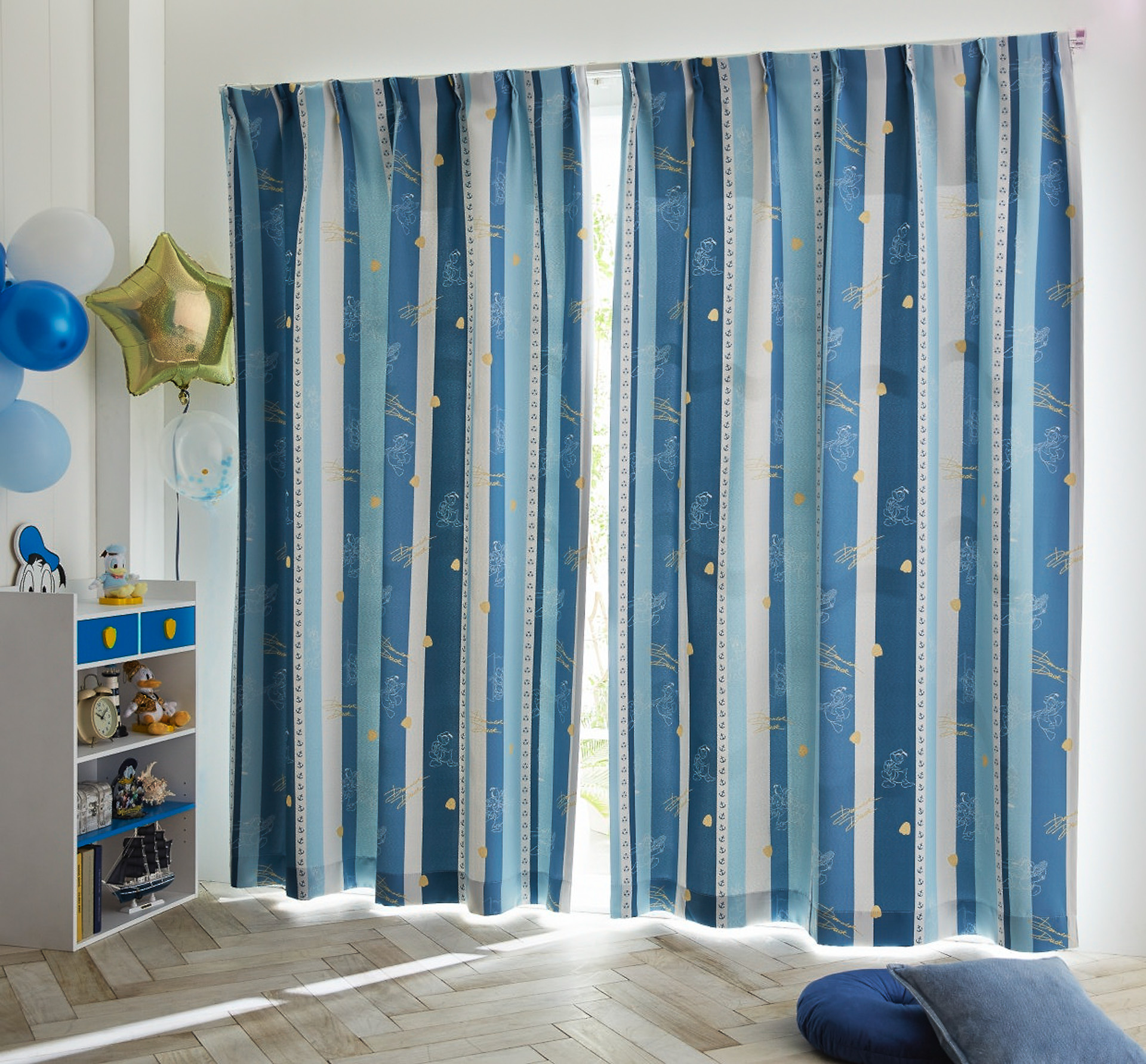 「遮光・遮熱カーテン『ドナルド＆ファミリー』」（8990円〜1万3900円）