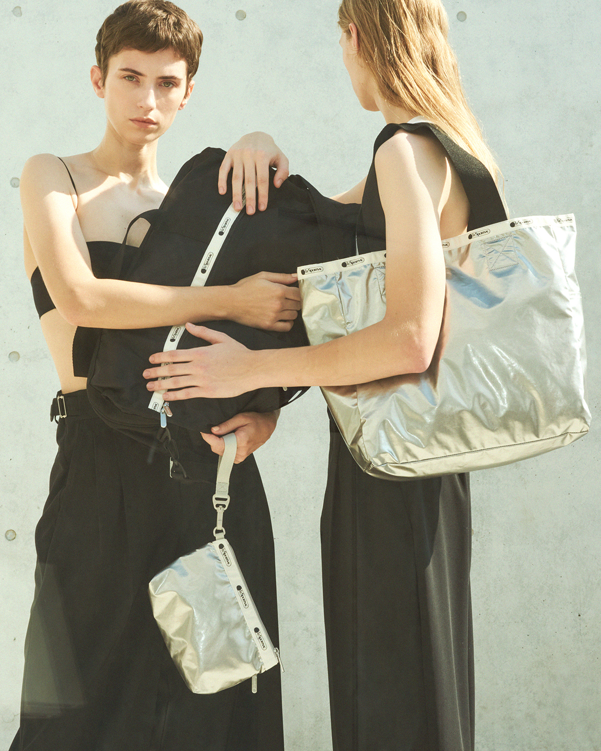 LeSportsac for ADAM ET ROPE’の7アイテムが予約受付中