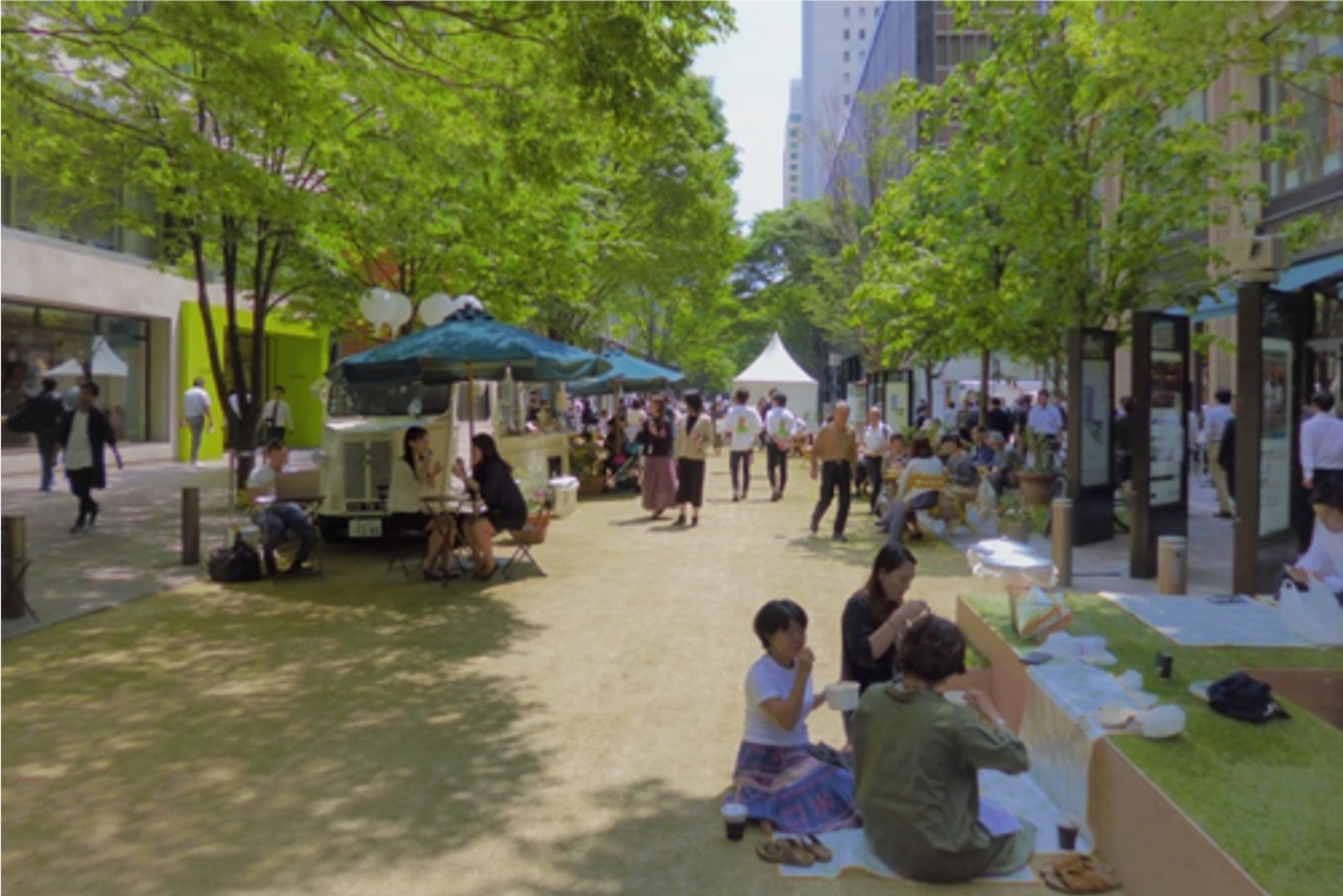 「エシカルエリア」では、地域産品ショップ、マルシェ、ステージ演奏やパフォーマンスなど