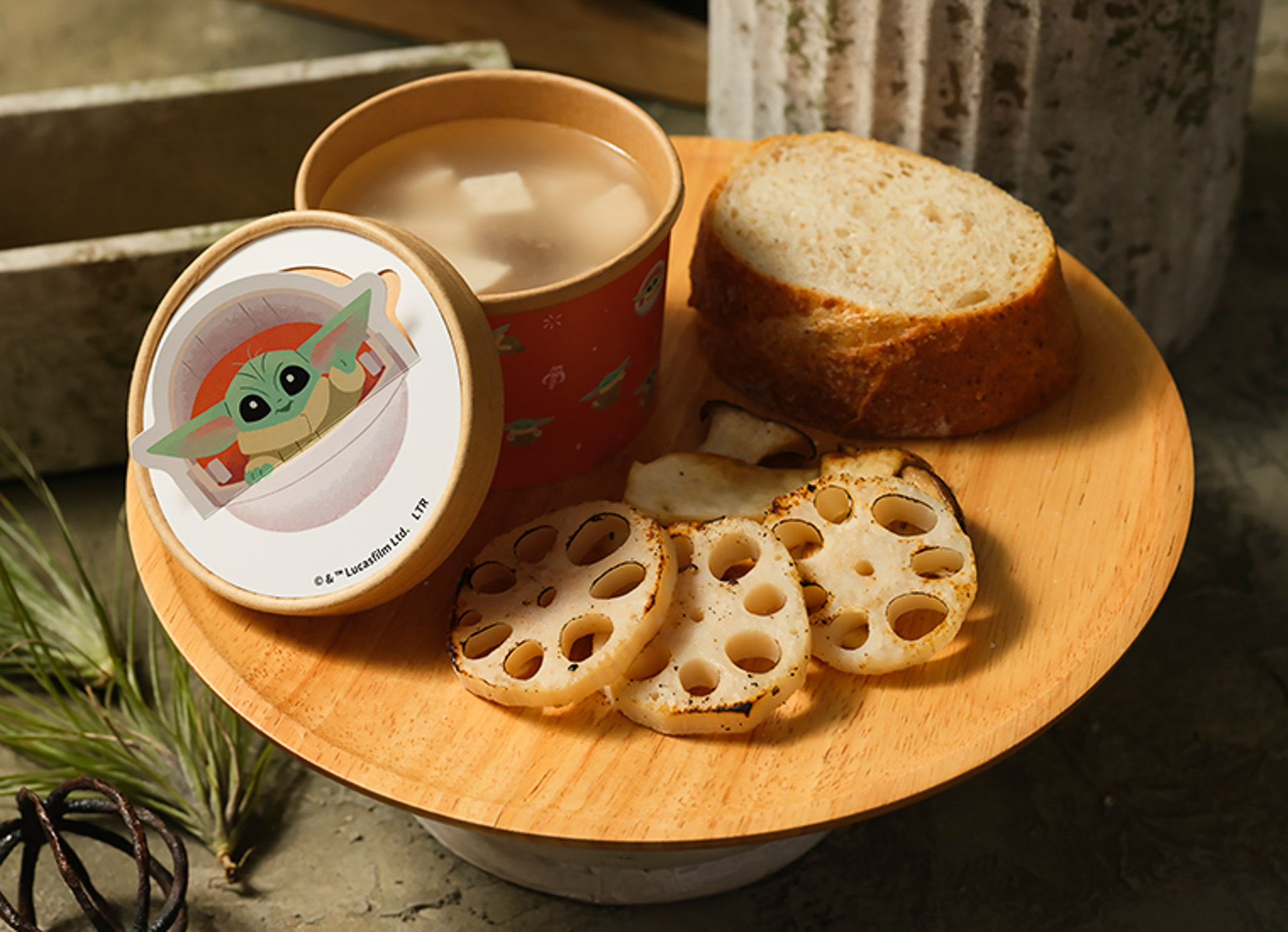 「＜グローグー＞選べるスーププレート（ボーンブロス）」（2190円）