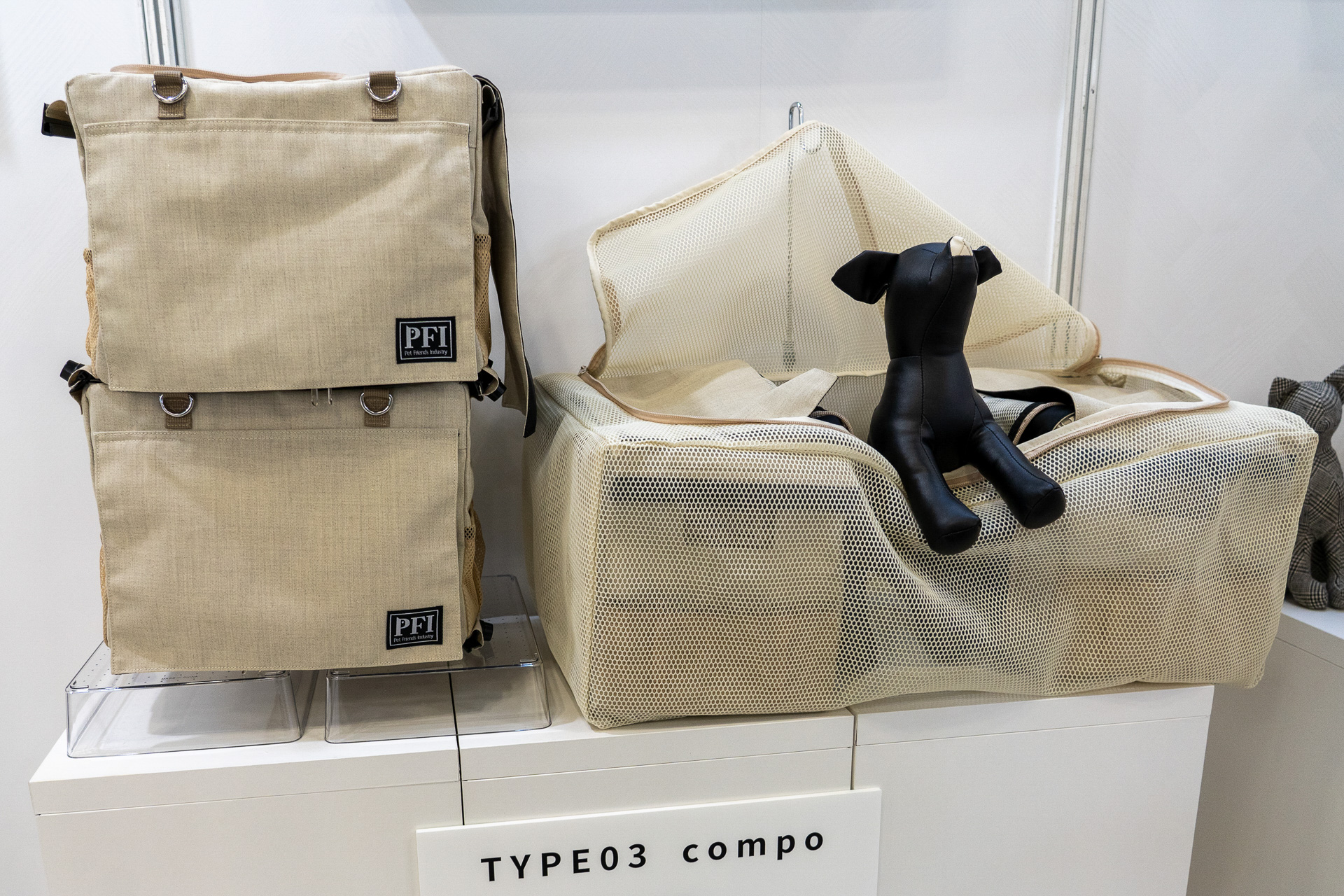 多頭飼いの人は必見の連結できるキャリーバッグ TYPE0-03 compo