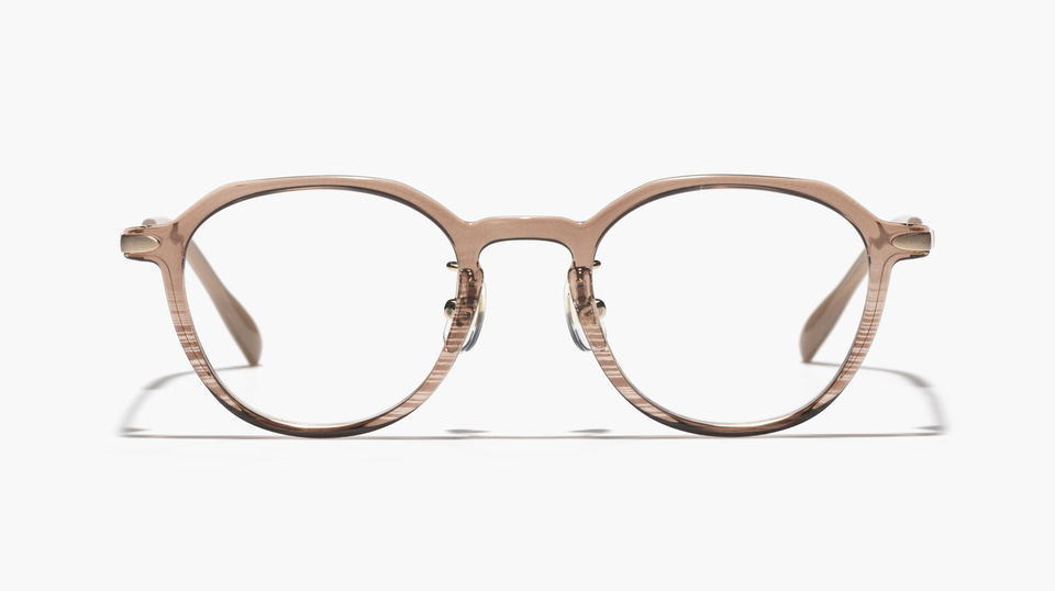 旬を着こなすメガネ「JINS TODAY」24年夏モデル。くすみ系クリアカラー