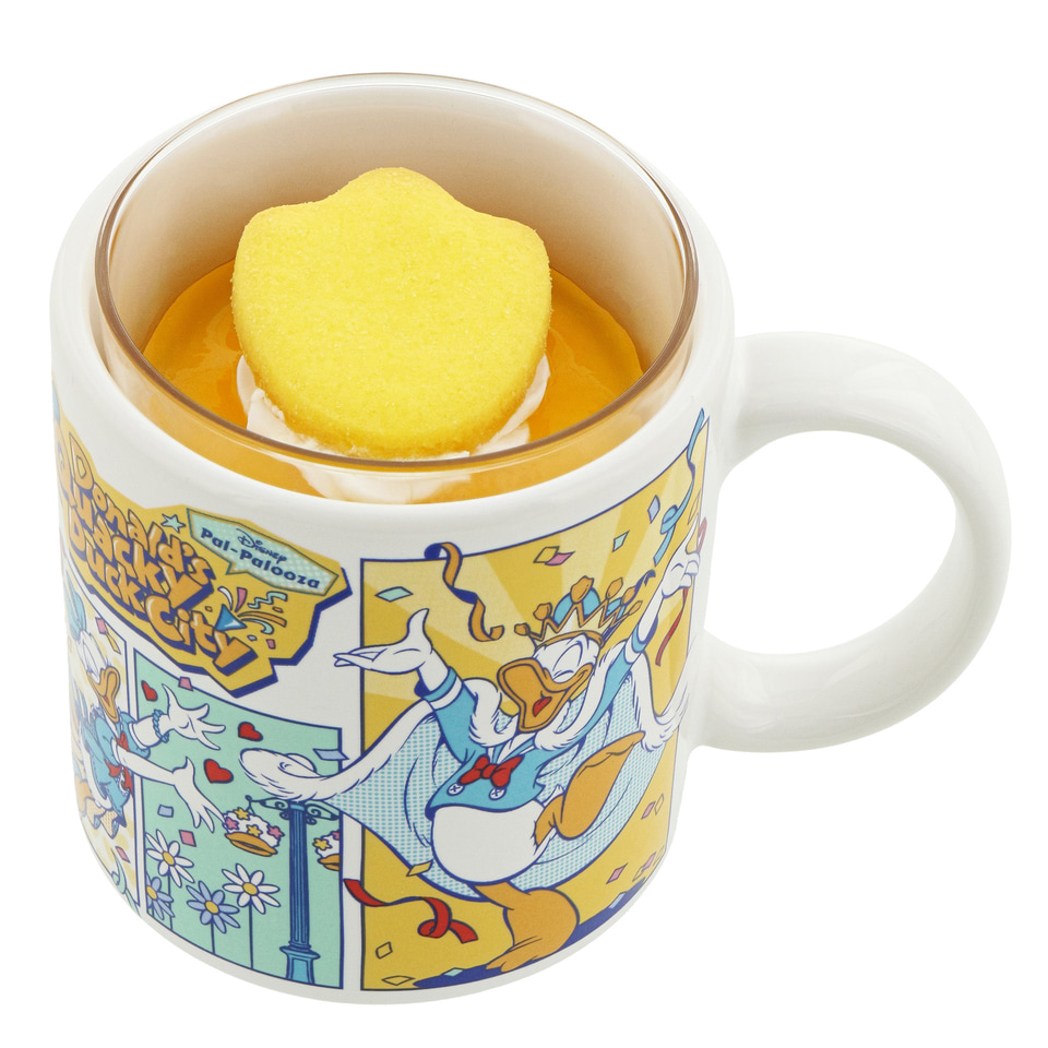 ドナルドの足形を大胆にオン！ ディズニー・パルパルーザのドナ