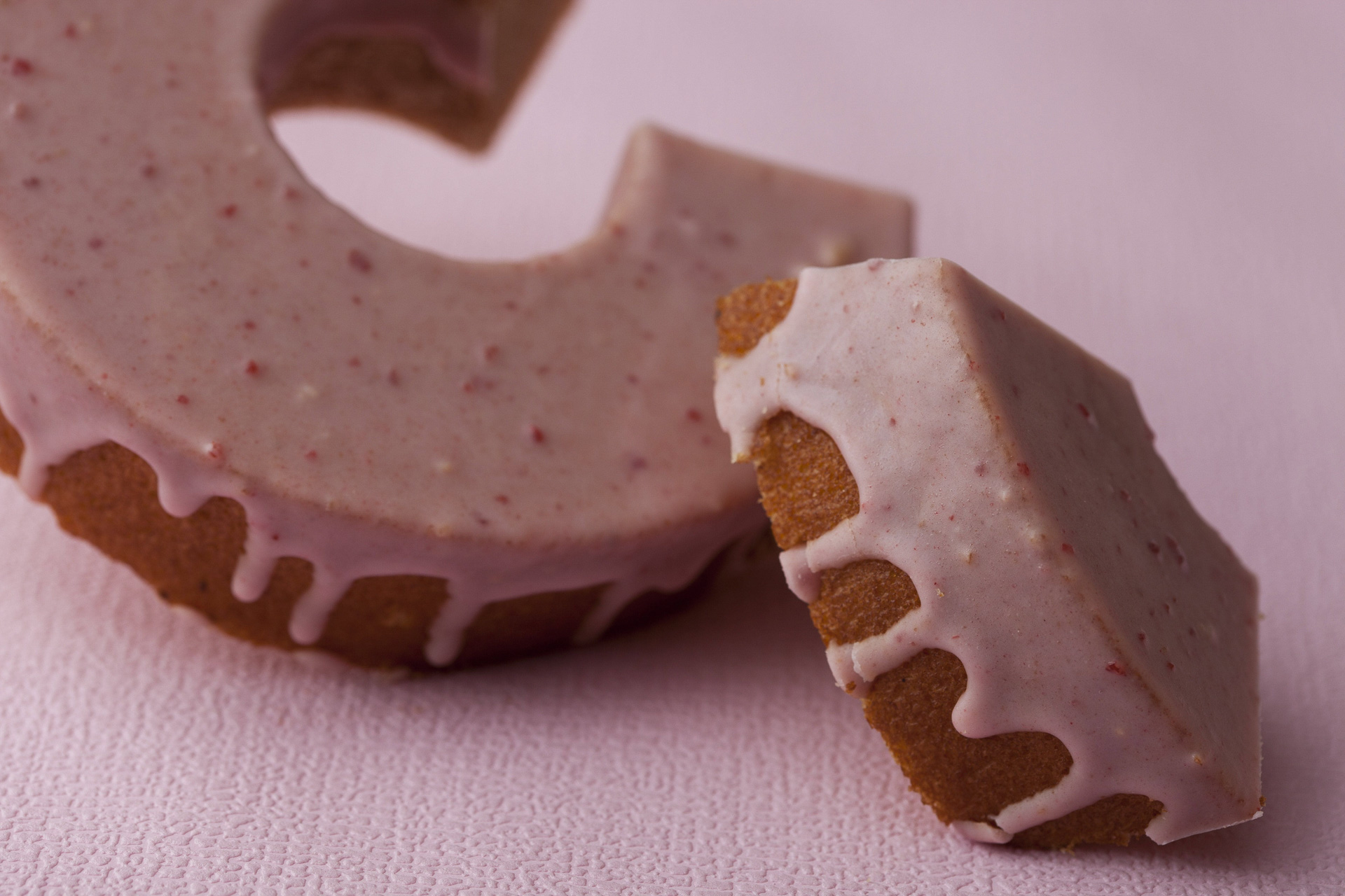 いちごのバウムクーヘン（1400円）