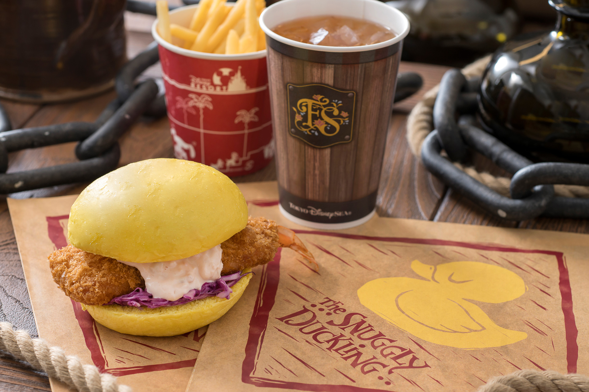 「フライドシュリンプバーガー」（セット1490円、単品950円）