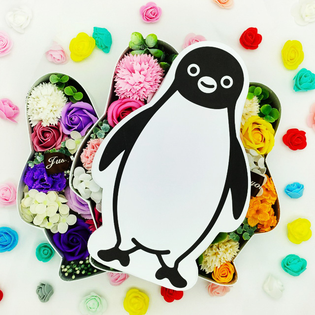 新しいSuicaのペンギングッズが登場