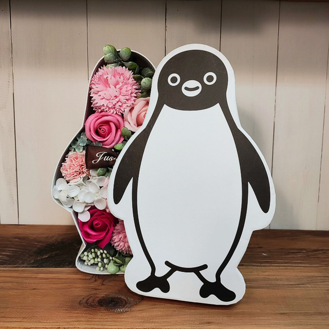 Suicaのペンギン ソープフラワーBOX（各2970円）