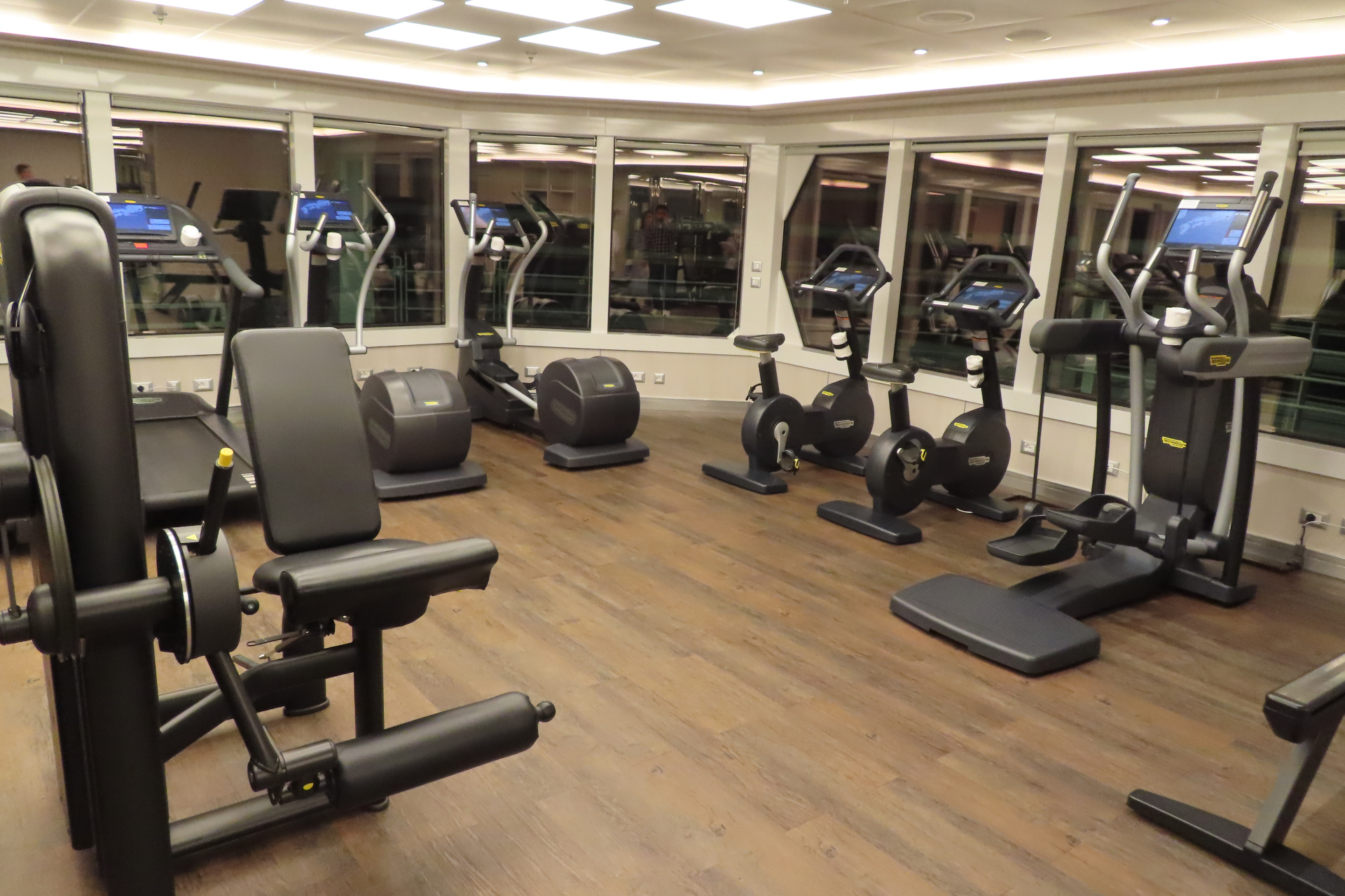 フィットネスセンター