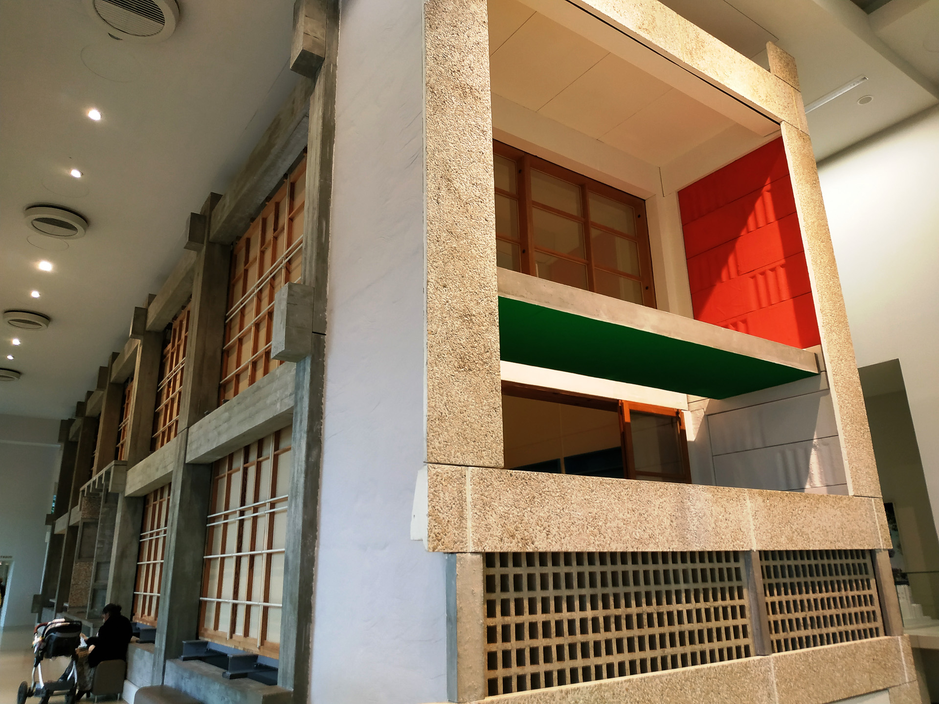 パリのシテ建築遺産博物館にあるシテ・ラディユーズの模型と原寸大模型