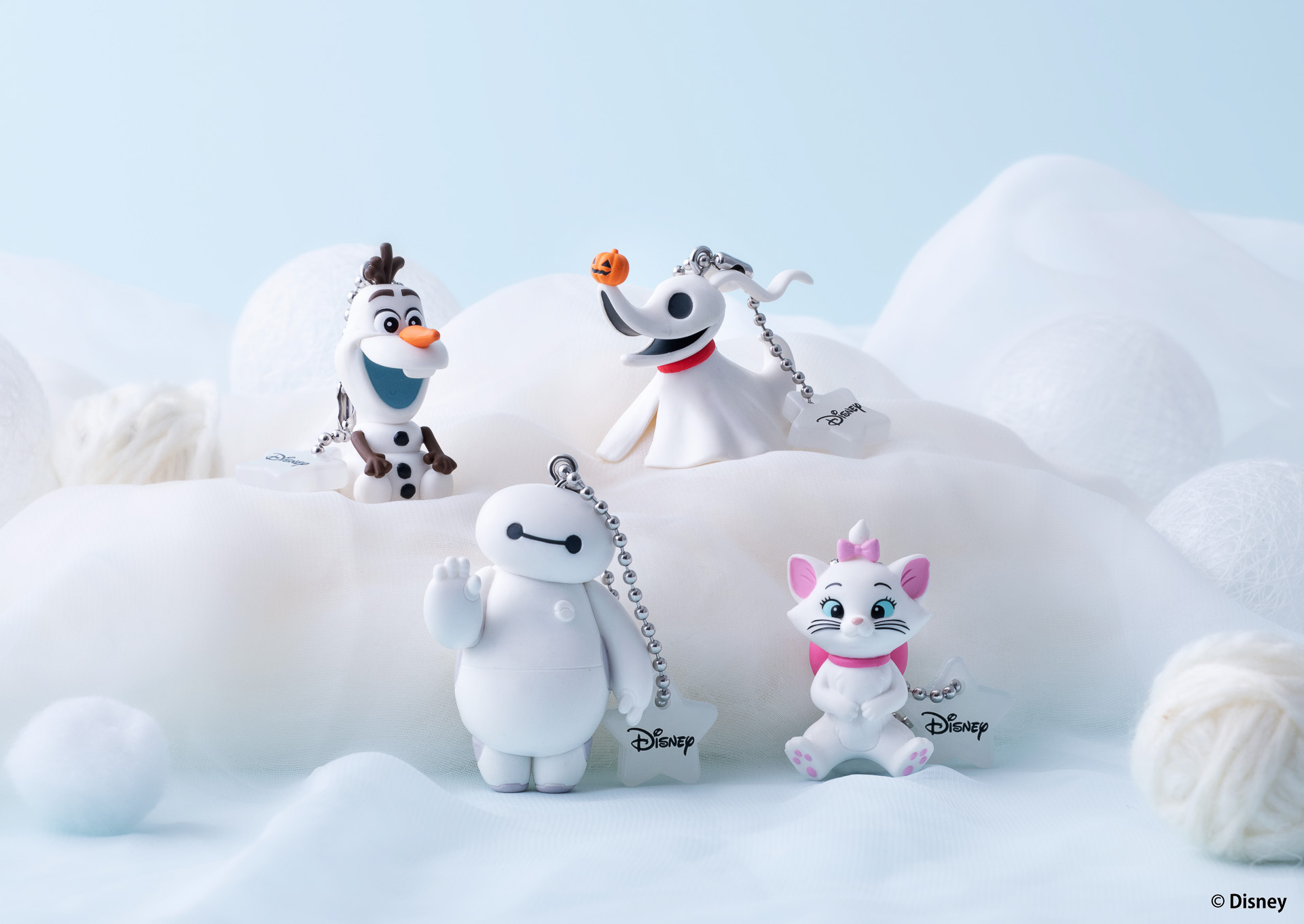 「“ディズニーキャラクター”カラーコレクションチャーム～white～」がバンダイから発売