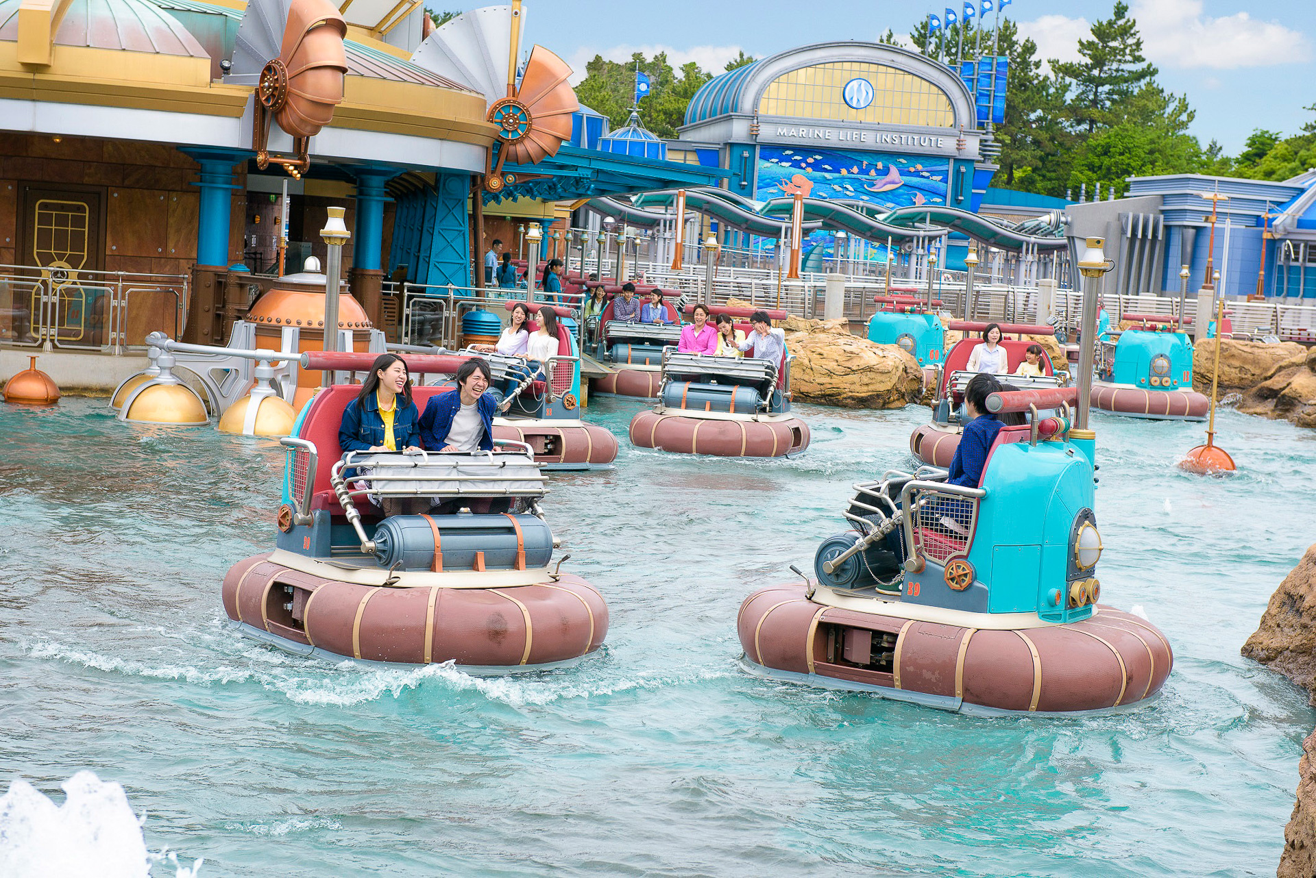 “逃げられないびしょ濡れ体験”なら「アクアトピア」一択