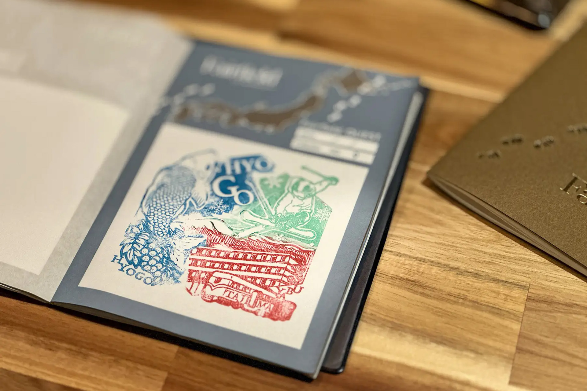 5色のスタンプインクを自由に色付け