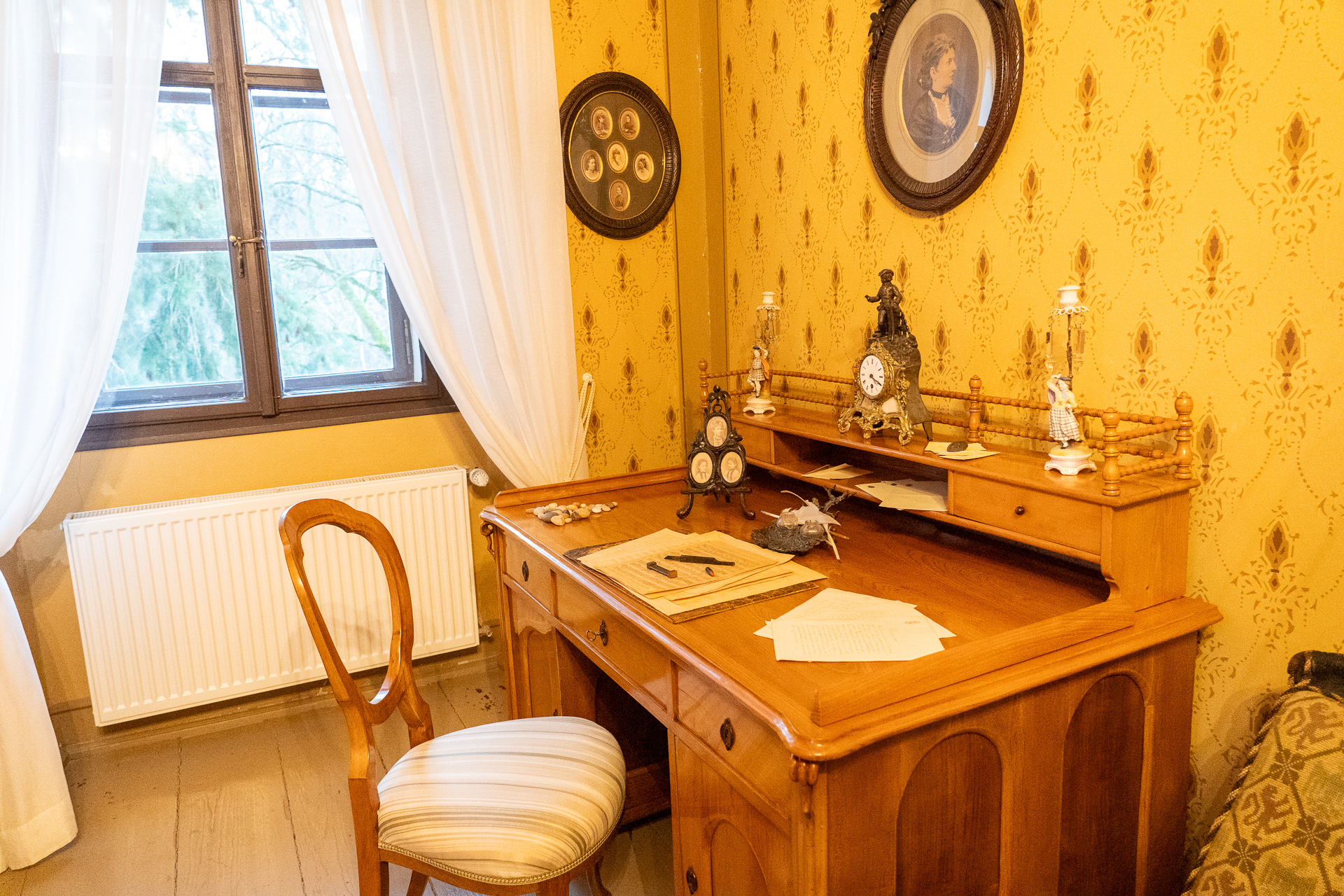 スメタナは晩年、聴覚を失っていたことをご存じですか？　それでもこの地でいくつかの作品を作曲しているってすごい！