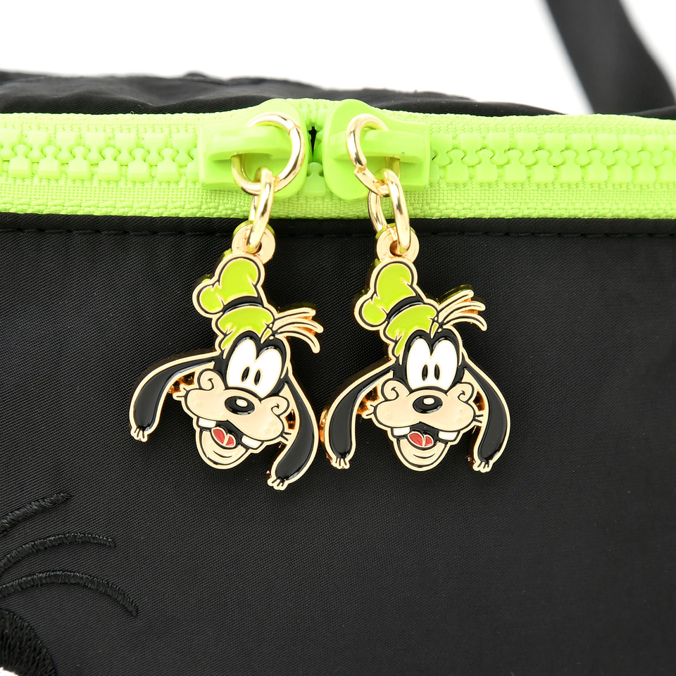 グーフィー 誕生日グッズ4点セット ディズニーストアからグーフィーの誕生日を祝う「GOOFY FASHION