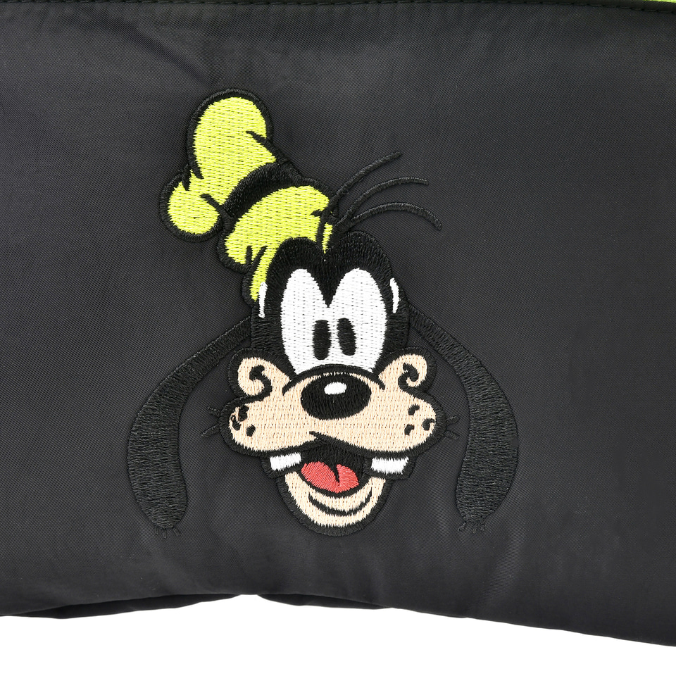 グーフィー 誕生日グッズ4点セット ディズニーストアからグーフィーの誕生日を祝う「GOOFY FASHION