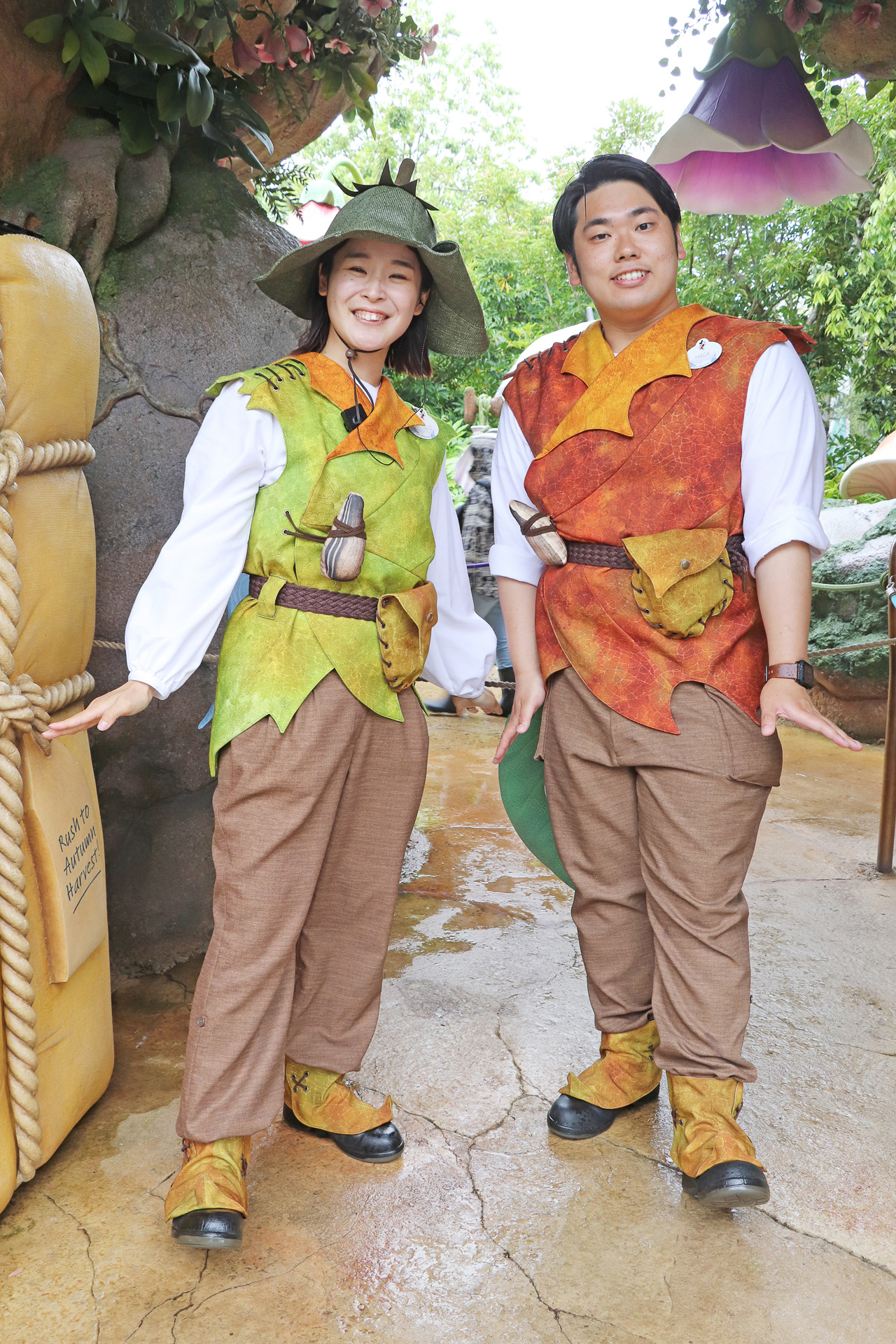 キャストの衣装も「ものづくりの妖精」風でかわいらしい