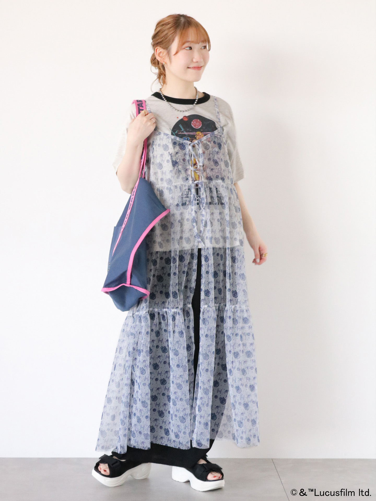 「【STAR WARS】前後2WAYワンピース」（6600円）