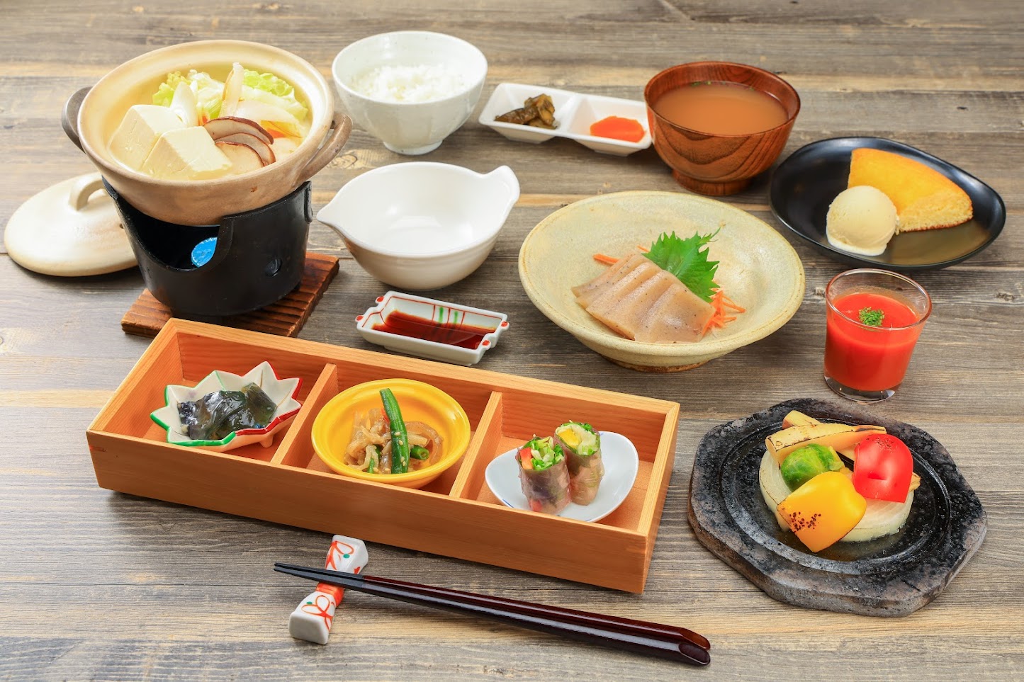 有機野菜を中心とした料理