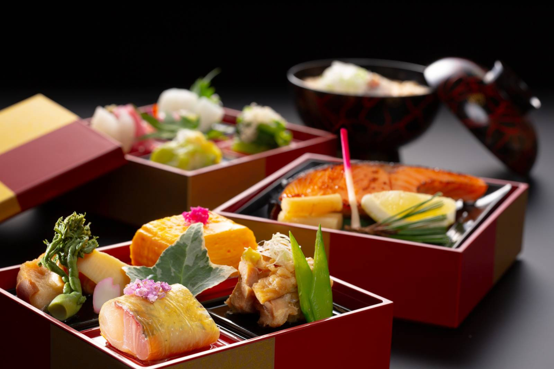 地元の旬の食材を使った加賀朝食