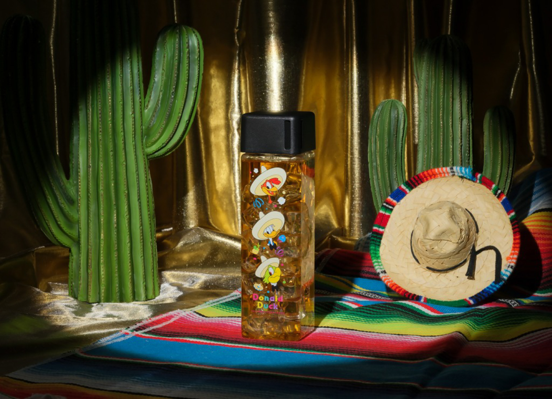 「アイスマテ茶」（790円、ボトル別売り）