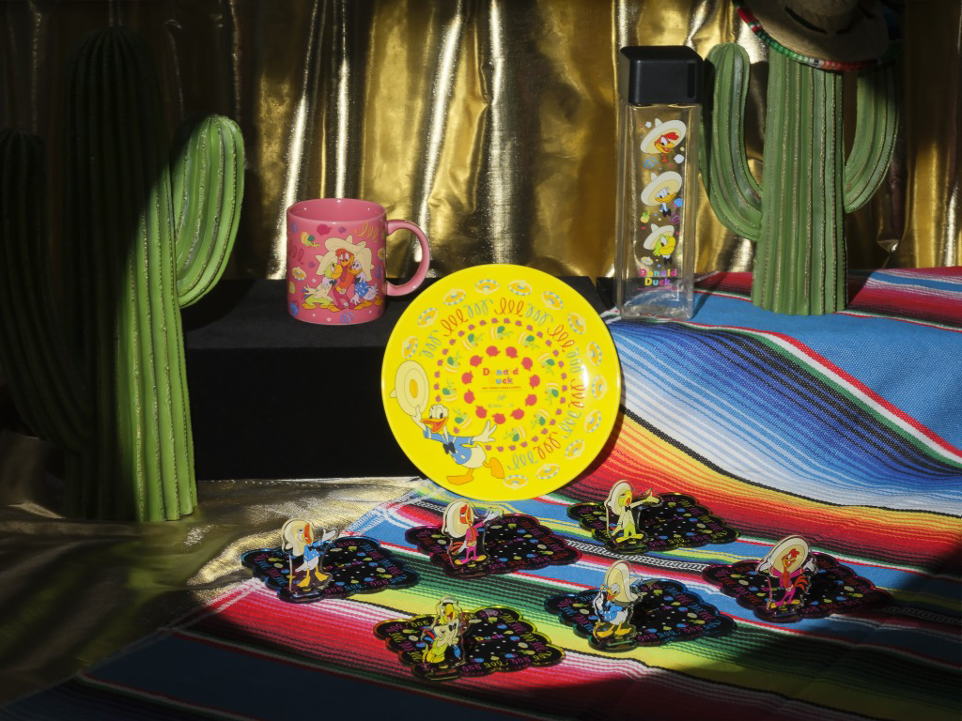 スーベニアアイテムは該当メニューと一緒にオーダー可能