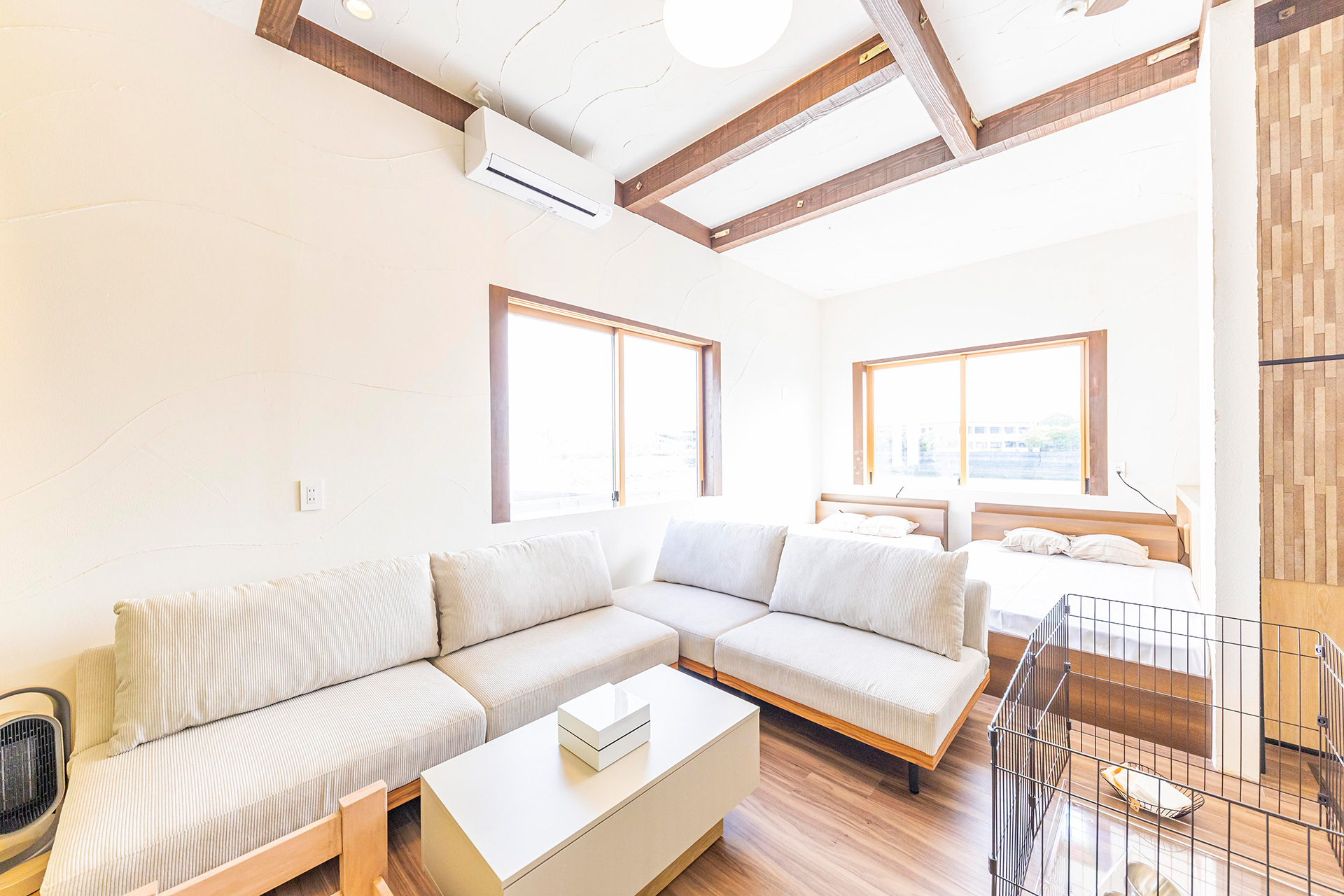 愛犬と泊まれる宿「わんことお宿 広島草津壮」の予約を受付開始