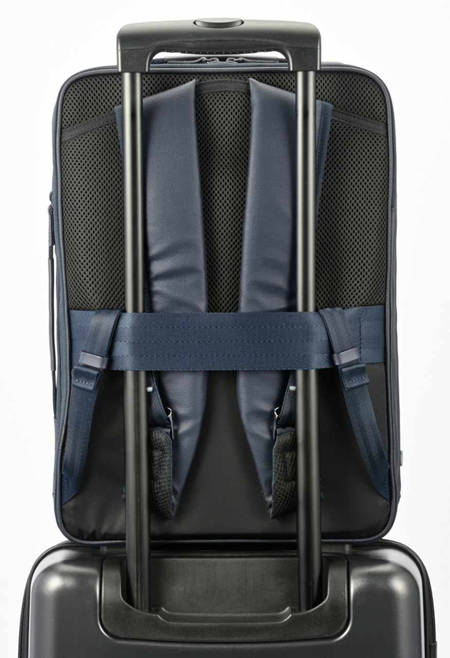 スーツケースにも固定できる