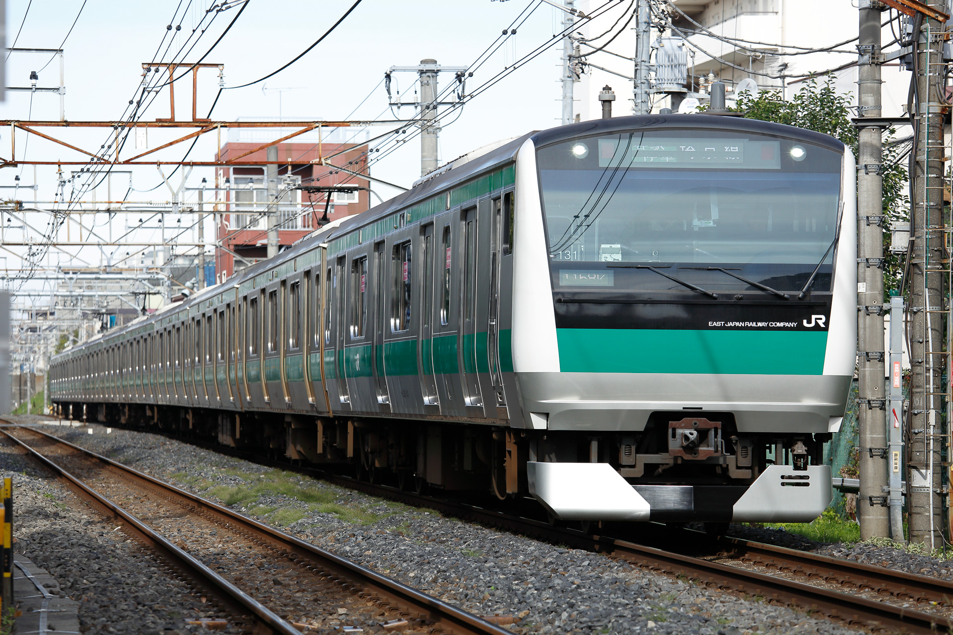 そこから800m前後で、埼京線の十条駅に行ける