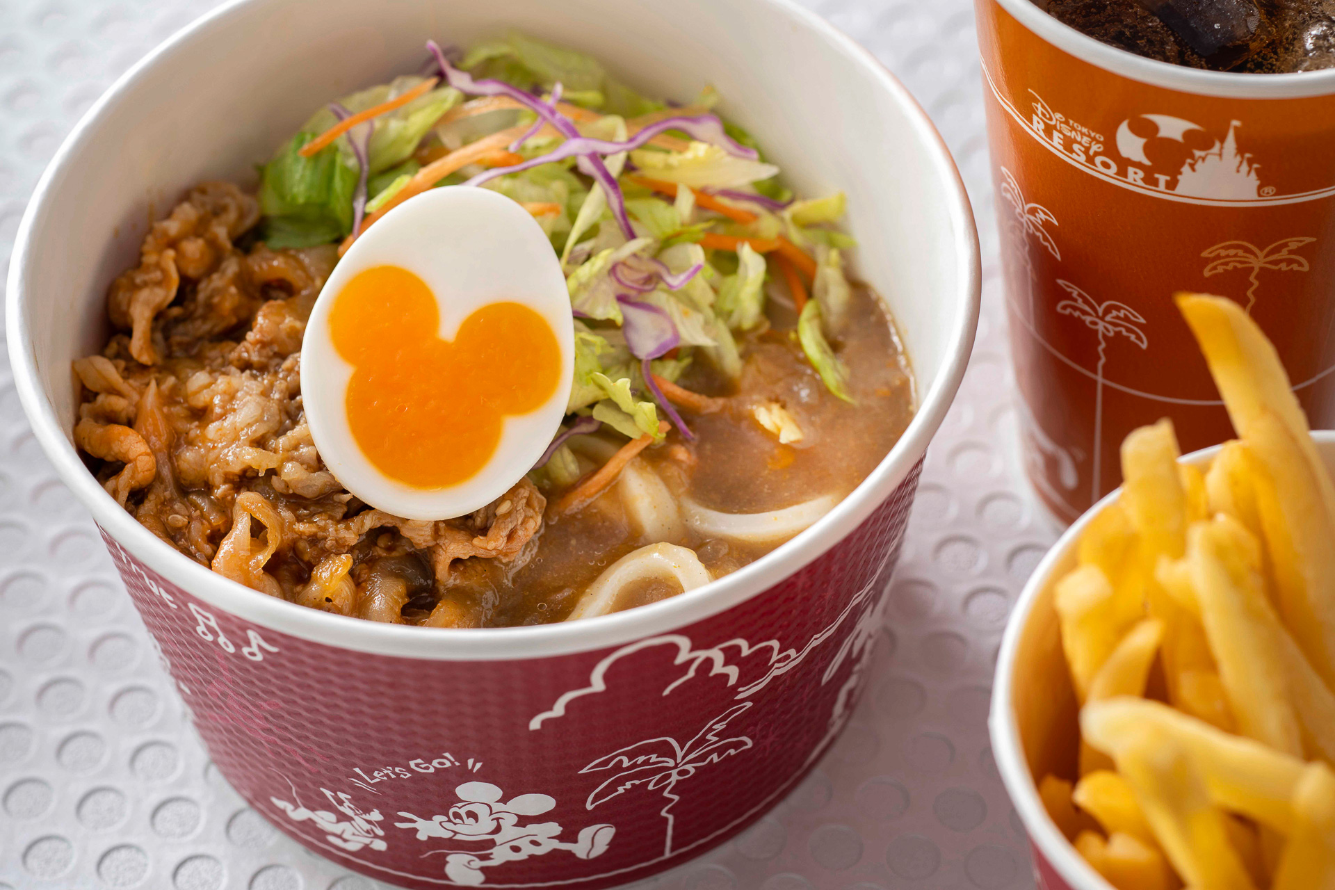 「プラズマ・レイズ・ダイナー」の「シェフのおすすめセット」（1640円）