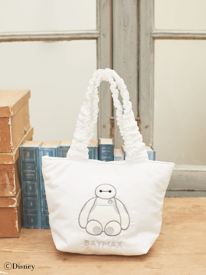 ふわふわボディに癒されるぅ〜! ベイマックスがバッグ&小物に ふわふわボディに癒されるぅ〜! ベイマックスがバッグ&小物に