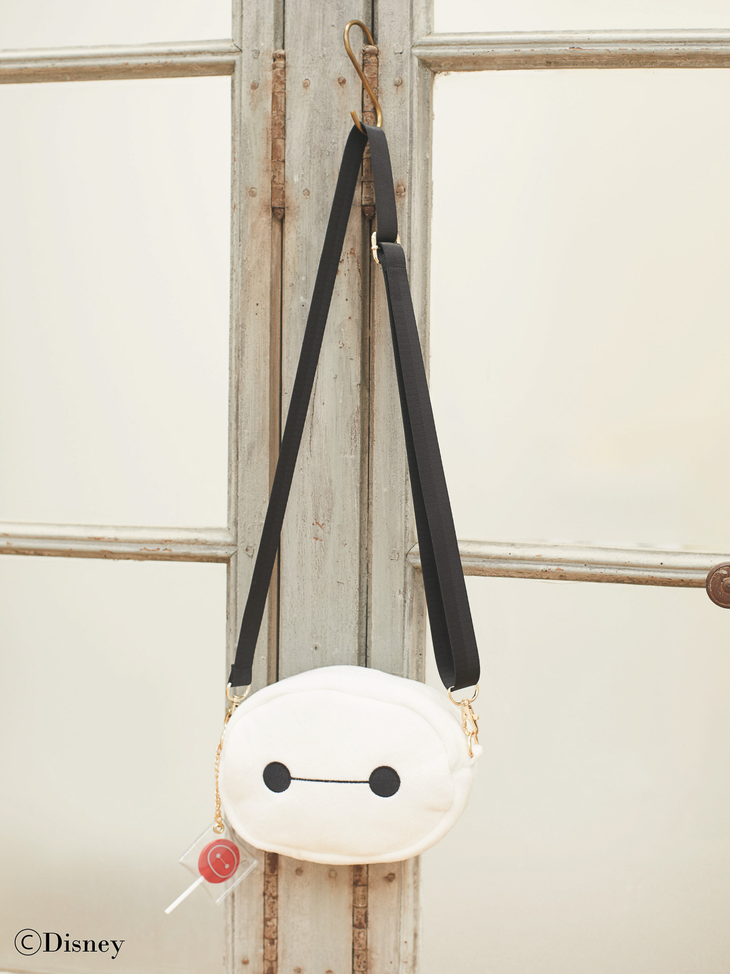 「フェイスショルダーバッグ」（7300円）