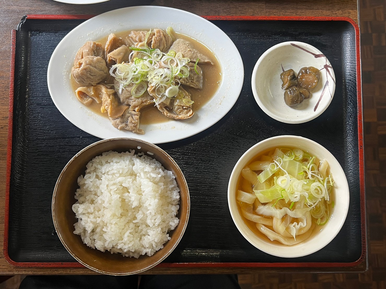 もつ煮定食