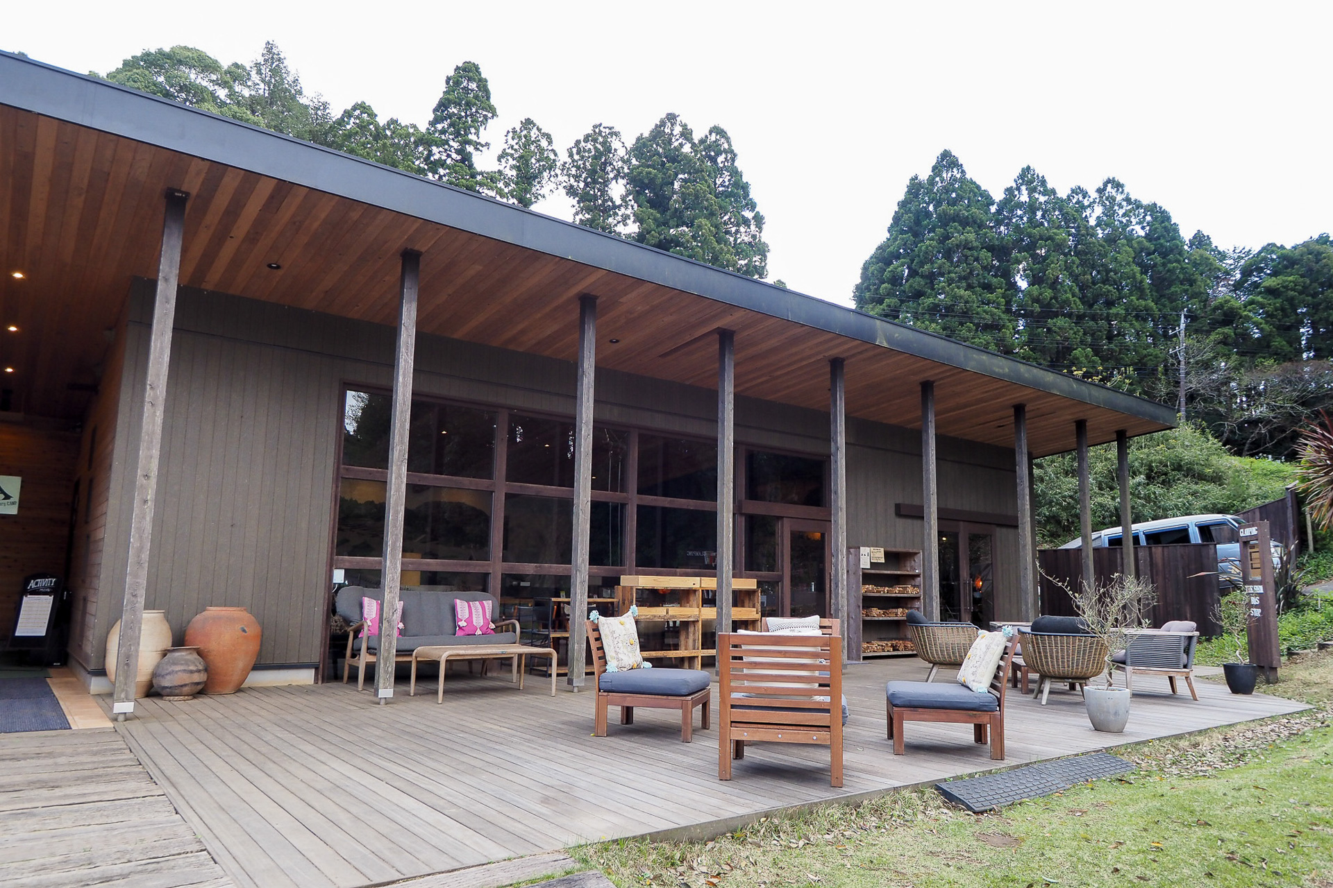 グランピングラウンジ