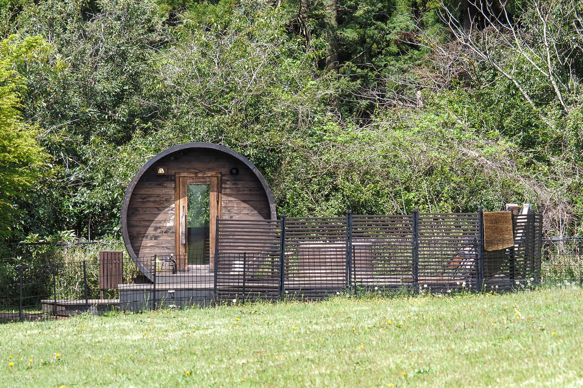 人気のバレルサウナコテージ