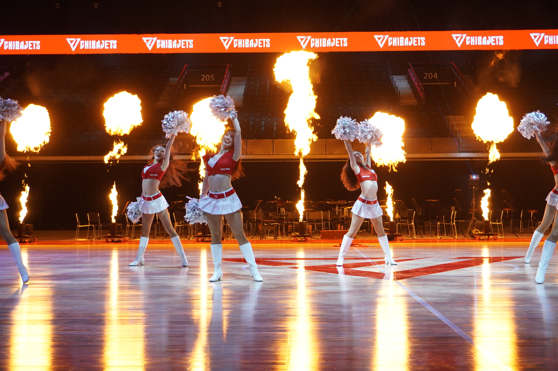 千葉ジェッツ チアリーダーズによるオープニング演出