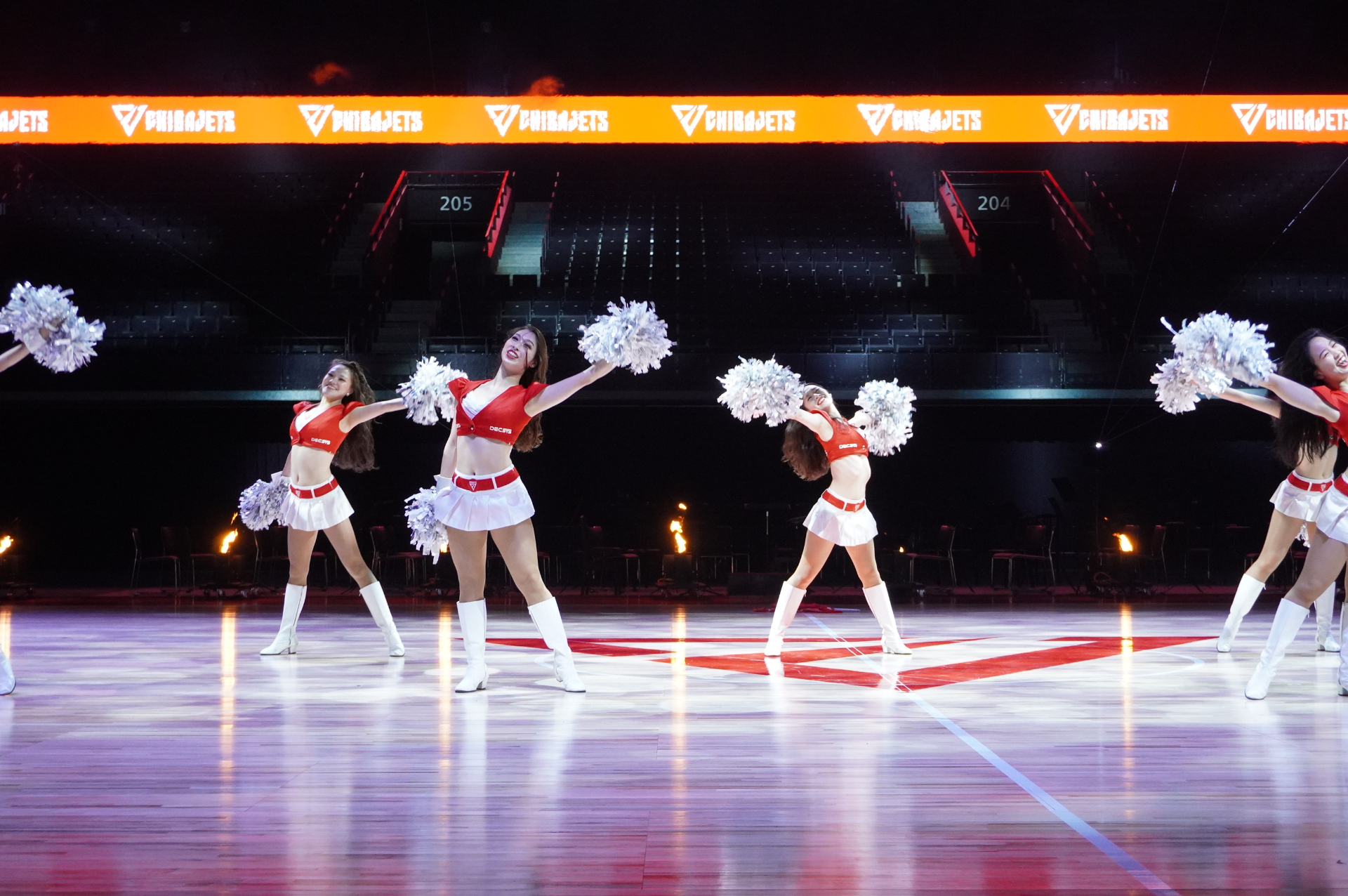 千葉ジェッツ チアリーダーズによるオープニング演出