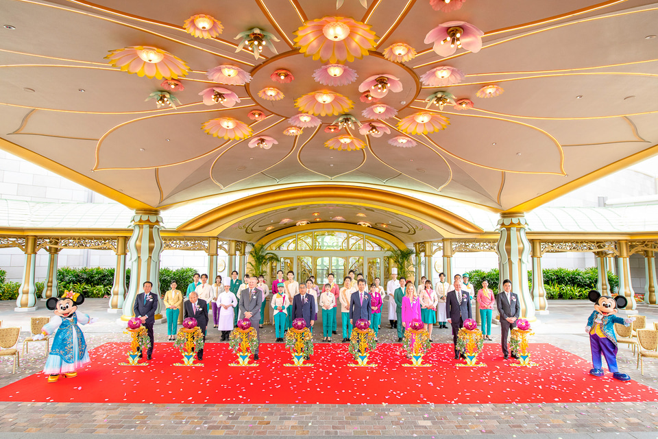 東京ディズニーシー・ファンタジースプリングスホテル」本日開業
