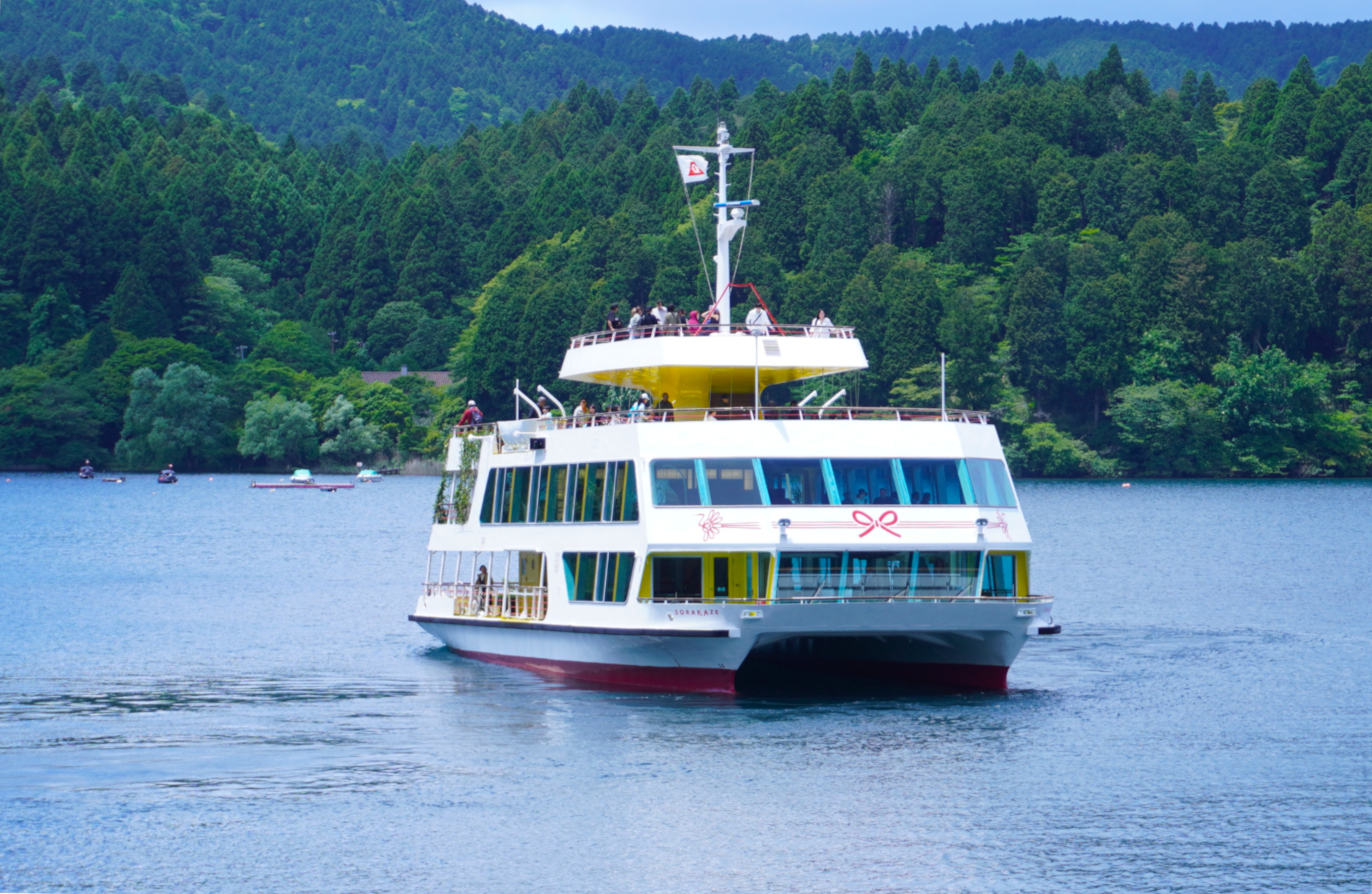 富士急行の芦ノ湖遊覧船「箱根遊船 SORAKAZE」を体験するプレスツアーに行ってきた