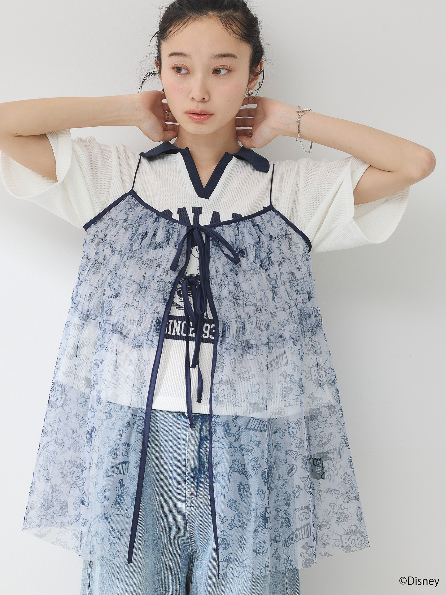 「ドナルド/総柄チュールキャミビスチェ」（サックス/ホワイト：各3499円）