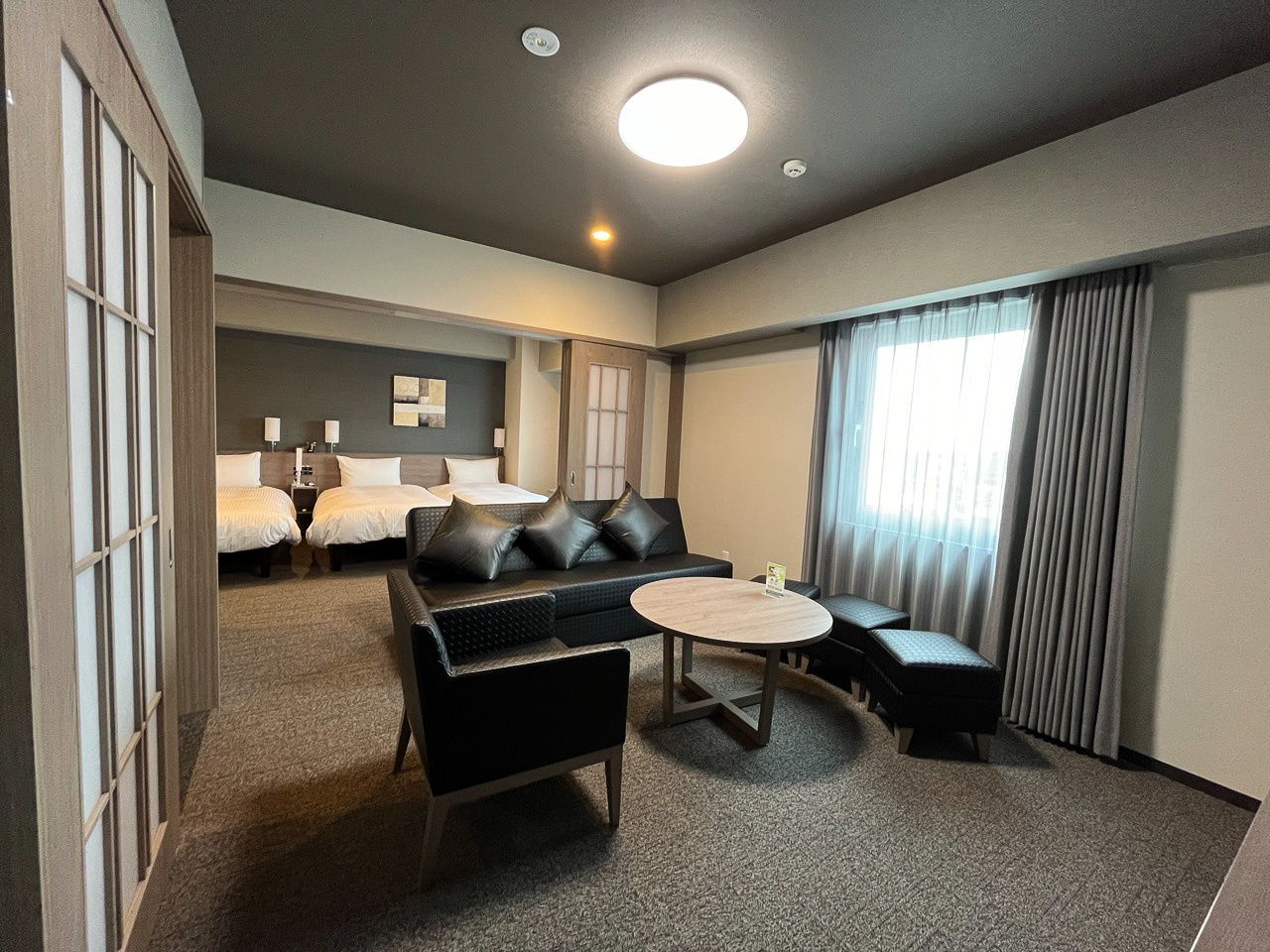 トリプルルーム