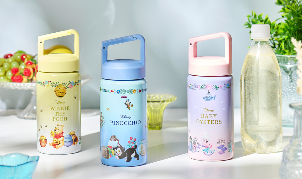 ディズニーストア、キッズ向けスイムウェアや炭酸OKの水筒が続々！ 夏