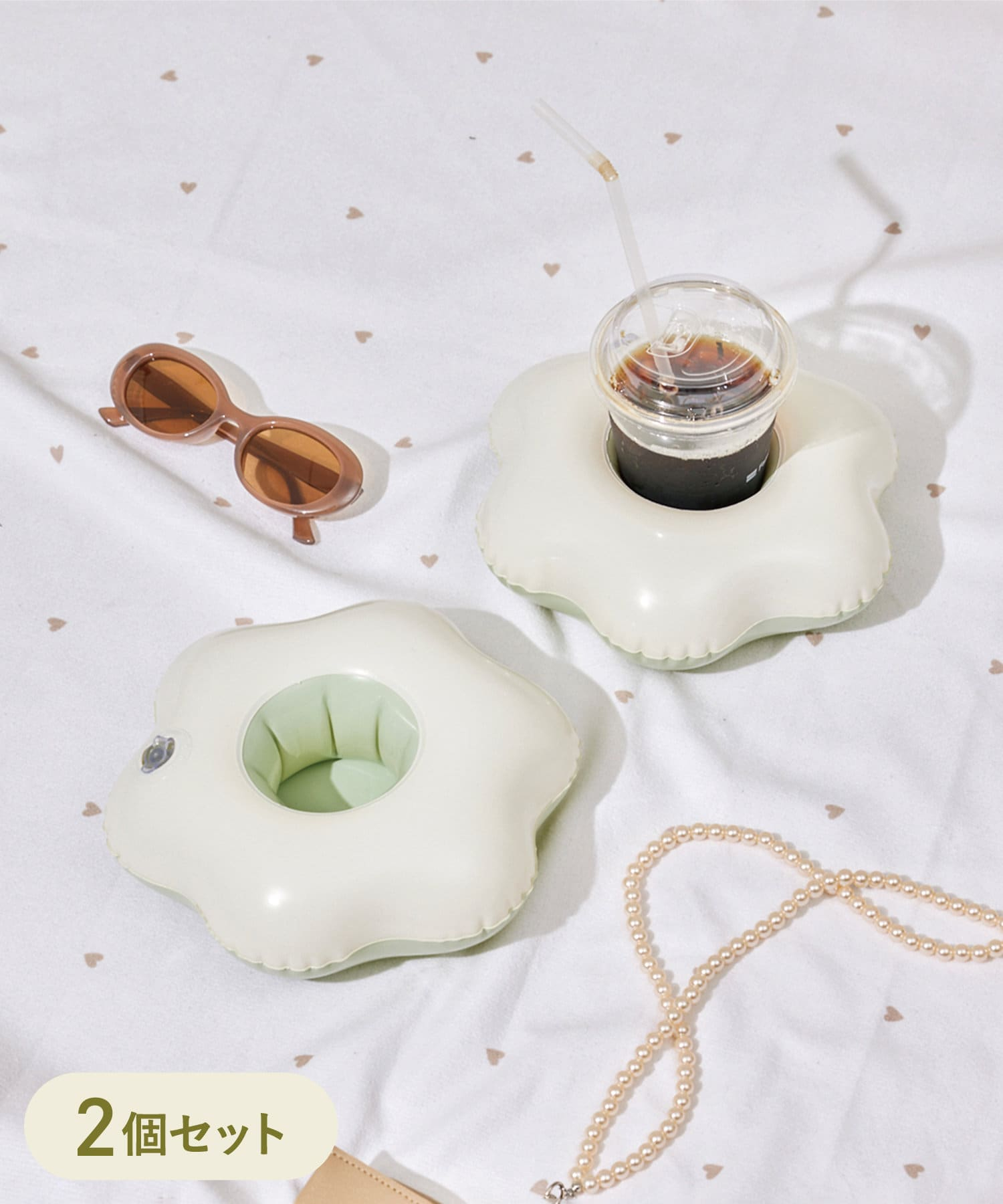 「ドリンクホルダー2個セット」（各330円）