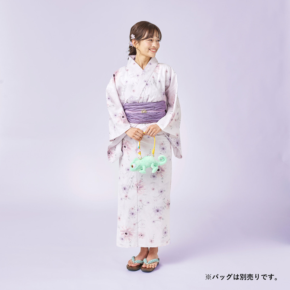 夏まつりや花火大会はディズニー柄の浴衣がいいかも！ はんなり気分を