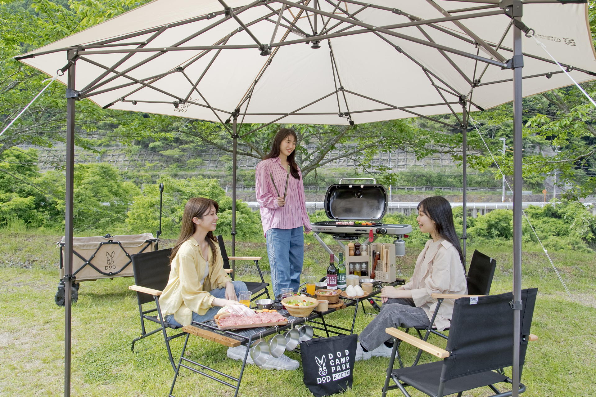 道の駅 スプリングスひよしに「DOD RIVERSIDE BBQ」がオープン