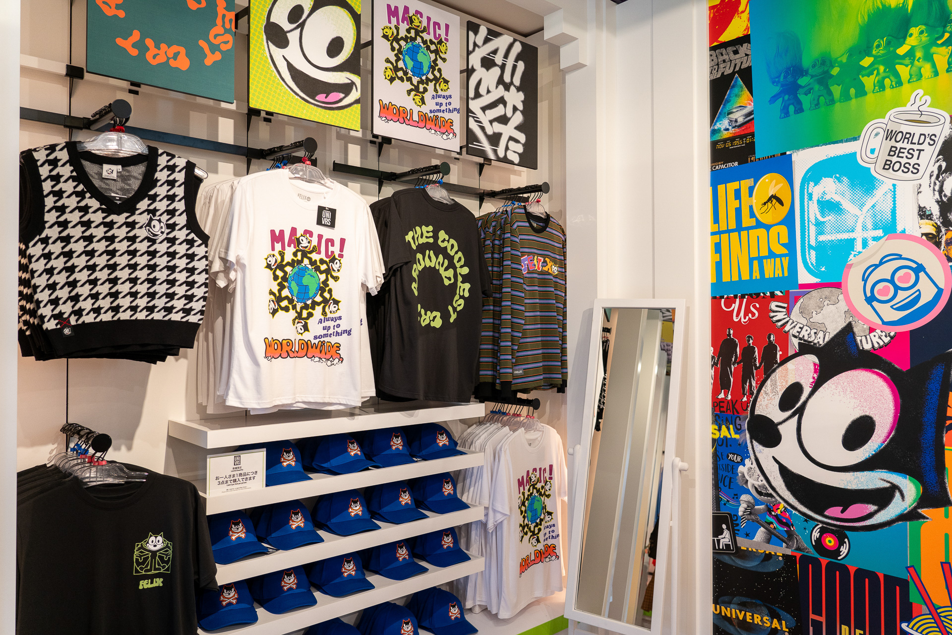 ユニバーサル映画のアイコニックなアイテムが揃う新グッズブランド「UNIVRS」